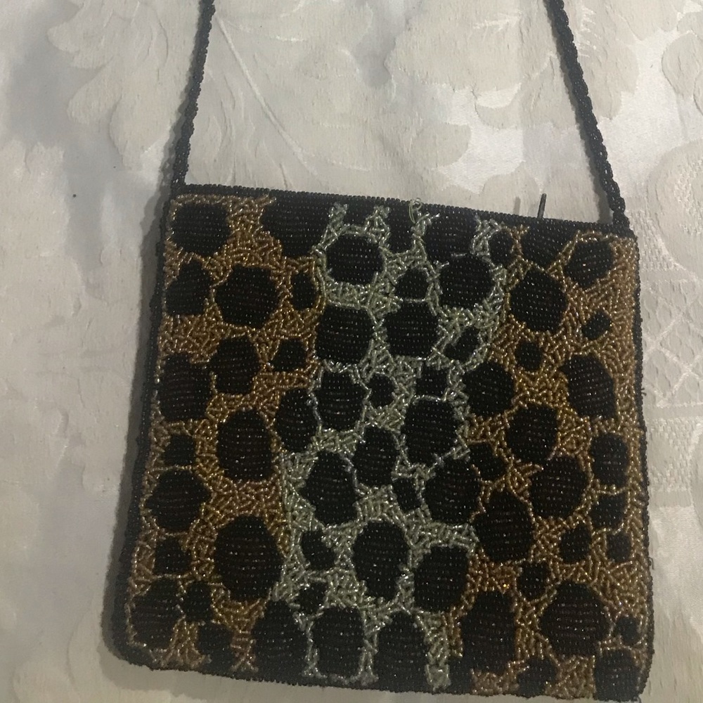 PURSE OR BAG LEOPARD PRINT BEADED 6”x7” - Picture 2 of 4